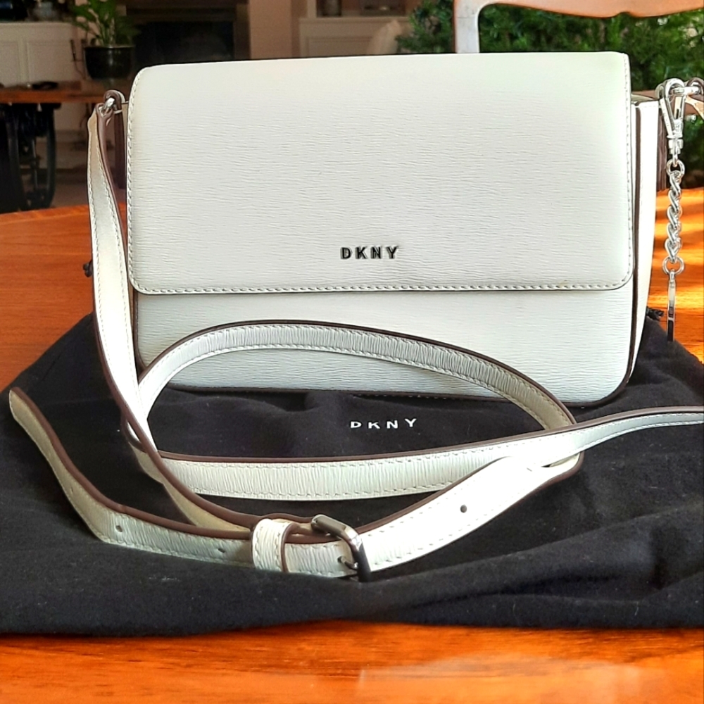 is a nice gift for young Lady